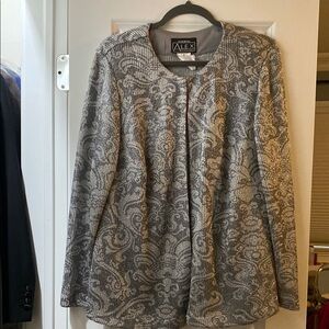 Alex Evenings Gray Patterned 2 piece